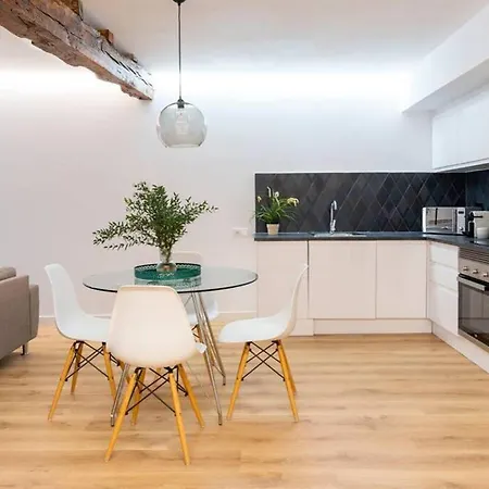 Apartment Piso Moderno En El Centro Detras Del Edificio Banco Santander