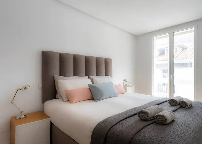 Piso Moderno En El Centro Апартаменты Сантандер